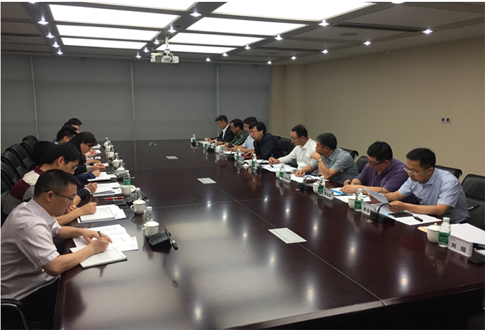 集團(tuán)公司黨委常委、副總經(jīng)理、建投能源董事長米大斌陪同省能源局副局長吳躍調(diào)研金上水電項目