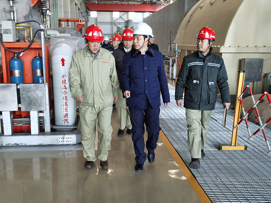 建投能源公司黨委書記、董事長王雙海一行到宣化熱電、遵化熱電慰問指導(dǎo)工作